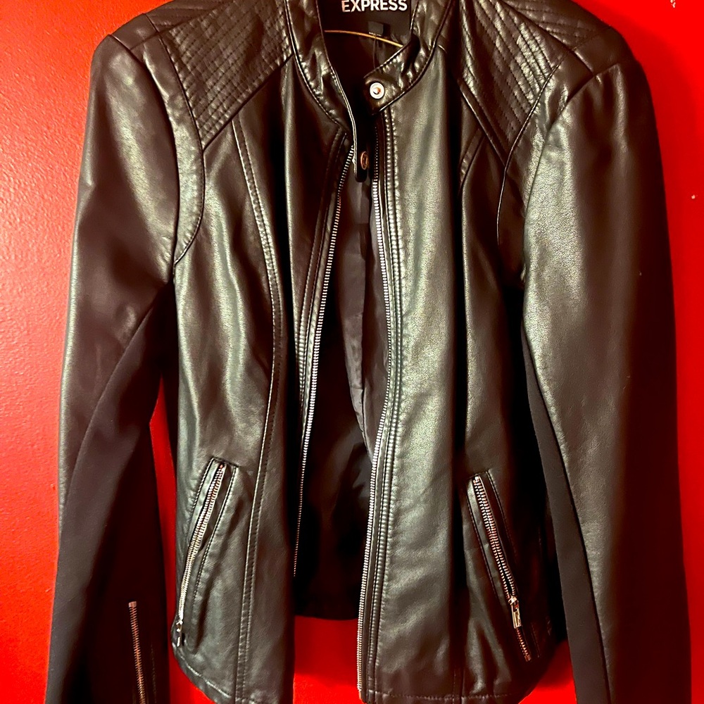 Women’s leather look jacket